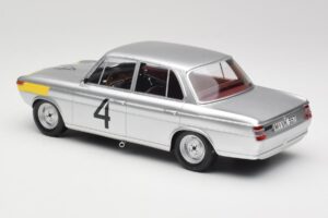BMW 1800 TiSA #4 J. Ickx / J. van Ophem 24 Hours of Spa 1965 Winners Minichamps 1:18 107652504 Resin - image 5 of 6