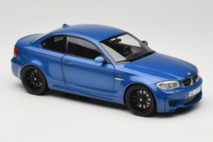 BMW 1M Coupe E82 Blue Metallic Minichamps 1:18 110020025 Diecast - image 6 of 8