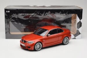 BMW 1M Coupe E82 Sakhir Orange Metallic Minichamps 1:18 110020020 Diecast - image 8 of 8