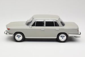 BMW 2000 TI Grey MCG 1:18 MCG18112 Diecast - image 3 of 6