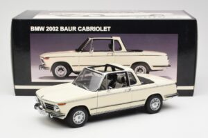 BMW 2002 Baur Cabriolet E10 Chamonix White AUTOart 1:18 70532 Diecast - image 8 of 8