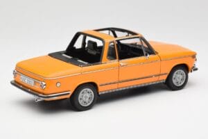 BMW 2002 E10 Cabriolet Colorado Orange AUTOart 1:18 80430300713 Diecast - image 3 of 8