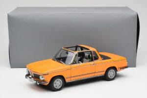 BMW 2002 E10 Cabriolet Colorado Orange AUTOart 1:18 80430300713 Diecast - image 8 of 8