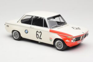 BMW 2002 tiK BMW AG #1 H. Hahne / D. Quester Class Winner Guards International 6 Hours Brands Hatch 1969 Minichamps 1:18 1556 - image 4 of 6