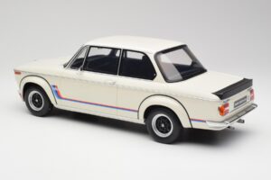 BMW 2002 Turbo E10 Chamonix White Otto 1:12 G077 Resin - image 4 of 5