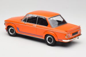 BMW 2002 Turbo Orange Minichamps 1:18 155026202 Diecast - image 5 of 6