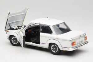 BMW 2002 Turbo E10 White Anson 1:18 30393 Diecast - image 5 of 8