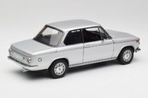 BMW 2002tii Silver AUTOart 1:18 80430151479 Diecast - image 3 of 8