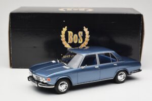 BMW 2500 E3 Blue Metallic BoS Models 1:18 BOS030 Resin - image 6 of 6