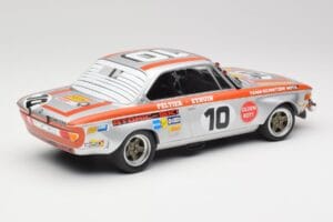 BMW 2800 CS Team Schnitzer #10 J. Fitzpatrick / J. Peltier Spa 1972 Minichamps 1:18 155722710 Diecast - image 2 of 6