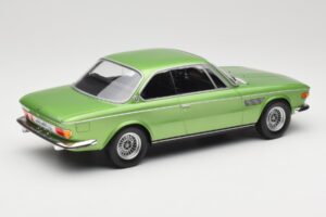 BMW 3.0 CSi E9 Green Metallic Minichamps 1:18 155028034 Diecast - image 2 of 6