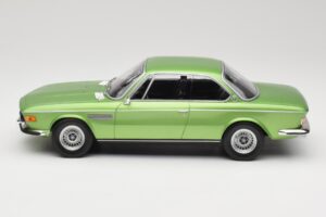 BMW 3.0 CSi E9 Green Metallic Minichamps 1:18 155028034 Diecast - image 3 of 6