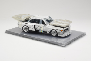 BMW 3.0 CSL Art Car Frank Stella Minichamps 1:18 80430150928 Diecast - image 4 of 6