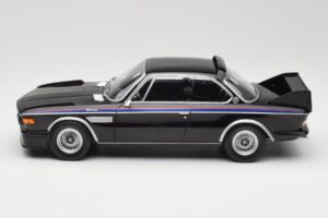BMW 3.0 CSL E9 Black Minichamps 1:18 155028134 Diecast - image 3 of 6