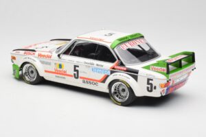 BMW 3.0 CSL E9 #5 Assoc Interim J-C. Chavan / A. Detrin Winners 24 Hours of Spa 1976 Minichamps 1:18 155762505 Diecast - image 5 of 6