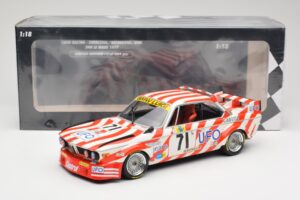 BMW 3.0 CSL E9 #71 Luigi Racing P. Xhenceval / J. Dieudonné 24 Hours of Le Mans 1977 Minichamps 1:18 155772571 Diecast - image 6 of 6