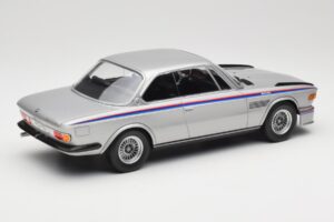 BMW 3.0 CSL E9 Polaris Silver Minichamps 1:18 155028135 Diecast - image 2 of 6