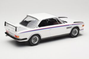BMW 3.0 CSL E9 White Minichamps 1:18 155028136 Diecast - image 2 of 6