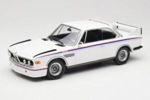 BMW 3.0 CSL E9 White Minichamps 1:18 155028136 Diecast