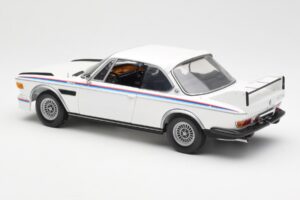 BMW 3.0 CSL E9 With Spoiler Set White Minichamps 1:18 180029021 Diecast - image 7 of 8