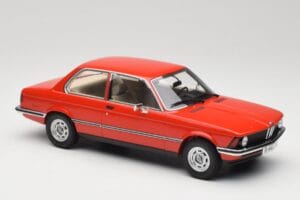 BMW 316 E21 Red Minichamps 1:18 107024100 Resin - image 4 of 6