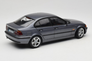BMW 318i E46 Grey Metallic Dealer Edition UT Models 1:18 80430028459 Diecast - image 3 of 8