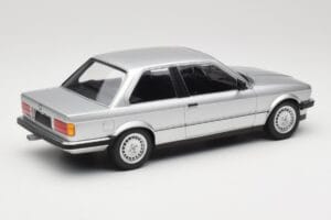 BMW 323i E21 Silver Minichamps 1:18 155026001 Diecast - image 2 of 6