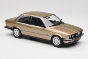 BMW 323i E30 Brown Metallic Minichamps 1:18 155026004 Diecast - image 4 of 6