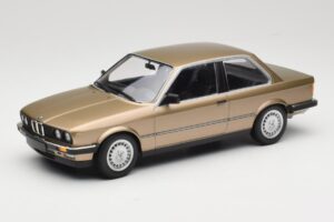 BMW 323i E30 Brown Metallic Minichamps 1:18 155026004 Diecast