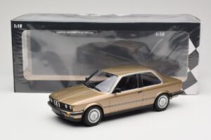 BMW 323i E30 Brown Metallic Minichamps 1:18 155026004 Diecast - image 6 of 6