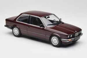 BMW 323i E30 Dark Red Metallic Minichamps 1:18 155026007 Diecast - image 4 of 6