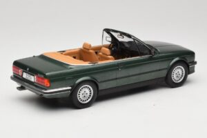 BMW 325i E30 Cabriolet Green MCG 1:18 MCG18545 Diecast - image 2 of 6