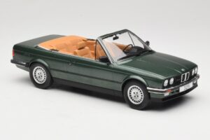 BMW 325i E30 Cabriolet Green MCG 1:18 MCG18545 Diecast - image 4 of 6