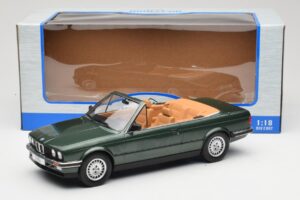 BMW 325i E30 Cabriolet Green MCG 1:18 MCG18545 Diecast - image 6 of 6