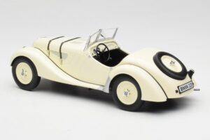 BMW 328 Roadster White Minichamps 1:18 80432411548 Diecast - image 5 of 6