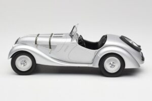 BMW 328 Silver Minichamps 1:18 155025030 Diecast - image 3 of 6