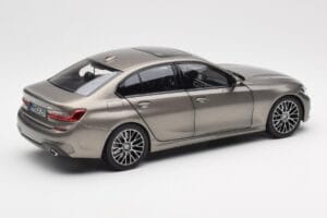 BMW 330i G20 Silver Norev 1:18 183275 Diecast - image 3 of 8