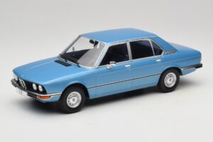 BMW 5 Series E12 Blue MCG 1:18 MCG18541 Diecast