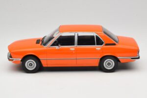 BMW 5 Series E12 Orange MCG 1:18 MCG18540 Diecast - image 3 of 6