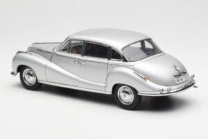 BMW 502 2.6 Luxus Super Silver AUTOart 1:18 70593 Diecast - image 7 of 8