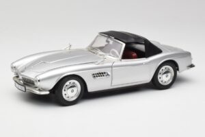 BMW 507 Silver Revell 1:18 9034 Diecast