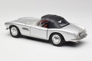 BMW 507 Silver Revell 1:18 9034 Diecast - image 7 of 8