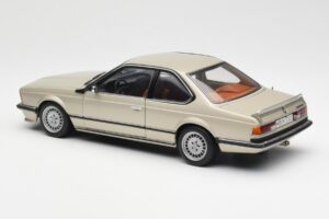 BMW 635 CSi E24 Bronzit Beige Metallic AUTOart 1:18 70523 Diecast - image 7 of 8