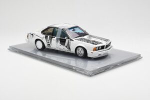 BMW 635 CSi E24 Art Car Robert Rauschenberg AUTOart 1:18 80430150924 Diecast - image 4 of 8