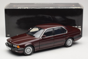 BMW 730i E32 Red Metallic Minichamps 1:18 100023001 Diecast - image 8 of 8