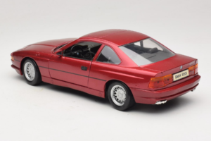 BMW 850i E31 Red Tchibo 1:18 36157 Diecast - image 7 of 8
