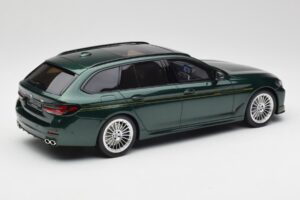 BMW Alpina B5 G31 Touring Green GT Spirit 1:18 GT475 Resin - image 2 of 5