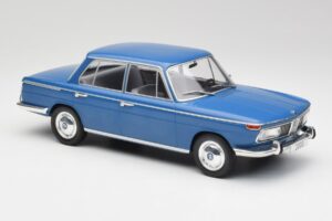 BMW 2000 Tilux E120 Caribe Blue MCG 1:18 MCG18291 Diecast - image 4 of 6