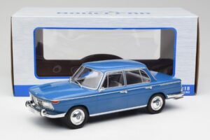 BMW 2000 Tilux E120 Caribe Blue MCG 1:18 MCG18291 Diecast - image 6 of 6