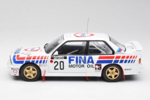 BMW E30 M3 #20 M. Duez / A. Lopes 1000 Lakes Rally 1989 IXO 1:18 18RMC132 Diecast - image 3 of 6